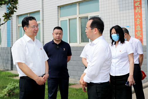 郑州市委常委、市纪委书记杜新军一行莅临金百博调研指导工作